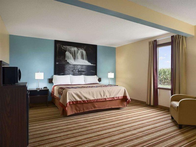 Hotel Super 8 By Wyndham Mattoon Exterior foto